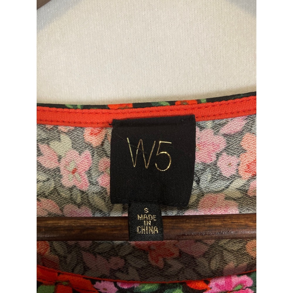 Cottagecore W5 Womens Size S Black Pink‎ Floral Front Tie Short Sleeve Top - Picture 3 of 10